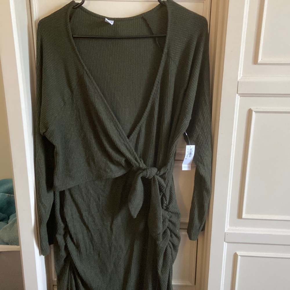 Brand new maternity wrap dress